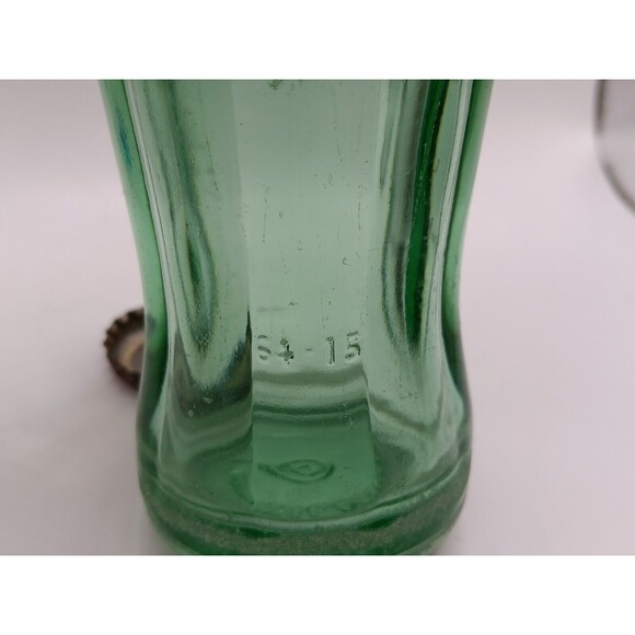 Vintage Coca Cola 6 1/2 oz. Green Glass Bottle Wilmington De W/ Cap 64-15 - Picture 3 of 11